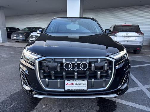2025 Audi Q7 55 Premium Plus