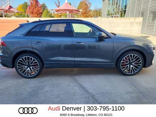 Daytona Gray Pearl Effect 2026 Audi SQ8 4.0T Prestige