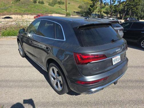 2023 Audi Q5 45 S line Premium Plus