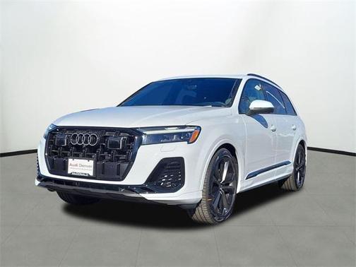 2026 Audi Q7 55 Premium Plus