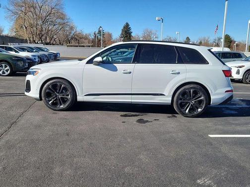 2026 Audi Q7 55 Premium Plus