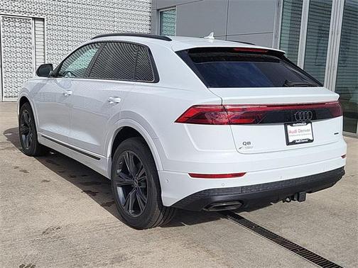 2026 Audi Q8 55 Premium