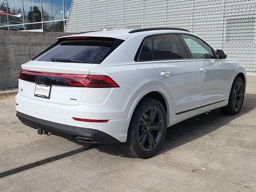 2026 Audi Q8 55 Premium