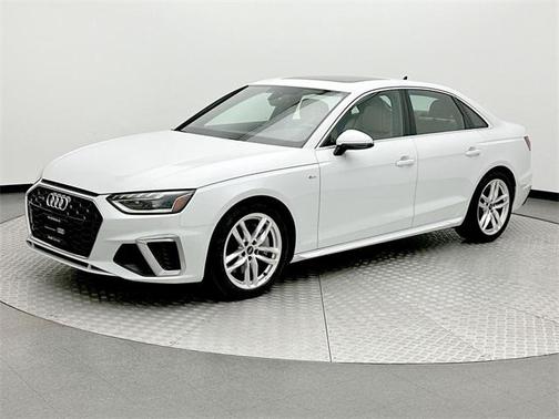 2023 Audi A4 45 S line Premium Plus