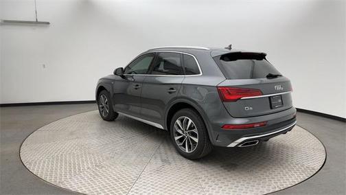 2022 Audi Q5 45 S line Premium Plus