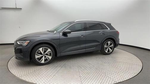 2024 Audi Q8 e-tron Premium Plus