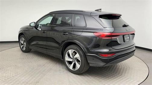 2025 Audi Q6 e-tron Premium Plus quattro