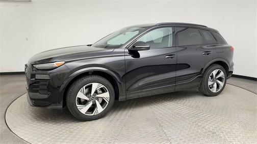 2025 Audi Q6 e-tron Premium Plus quattro