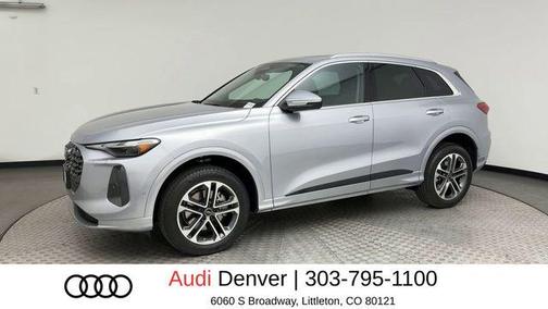 Florett Silver Metallic 2025 Audi Q5 Premium TFSI quattro S tronic