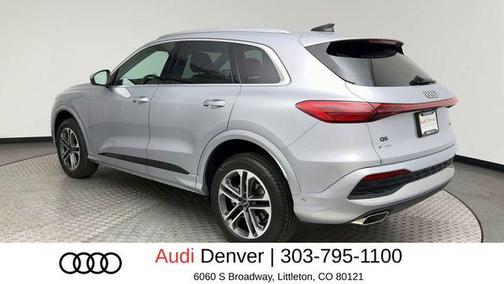 Florett Silver Metallic 2025 Audi Q5 Premium TFSI quattro S tronic