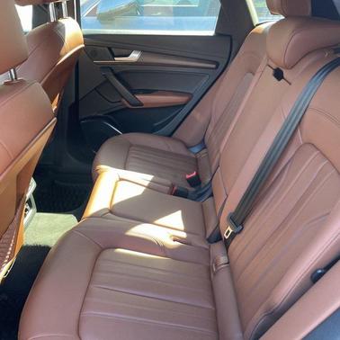 2022 Audi Q5 45 S line Premium