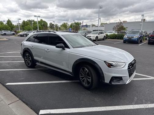 2024 Audi A4 allroad Prestige 45 TFSI quattro S tronic