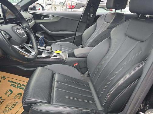 2024 Audi A4 45 S line Premium Plus