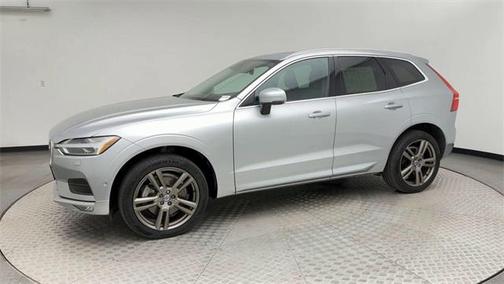 2018 Volvo XC60 T6 Momentum