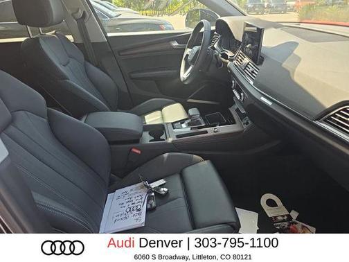 Mythos Black Metallic 2025 Audi Q5 55 S line Premium Plus