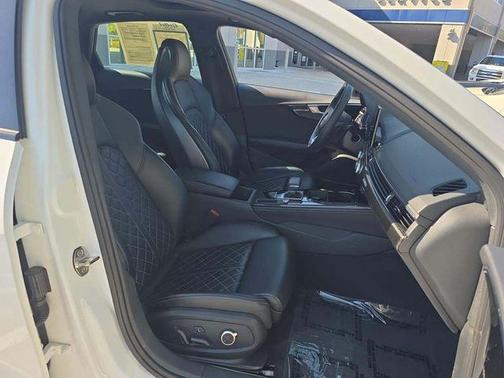 2023 Audi S4 Premium Plus TFSI quattro Tiptronic