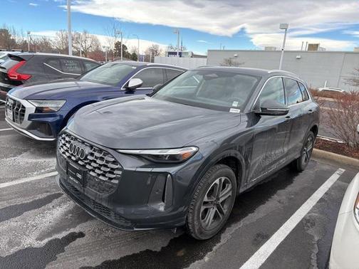 2025 Audi Q5 Premium TFSI quattro S tronic