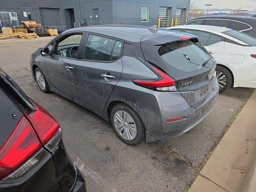 2025 Nissan Leaf S