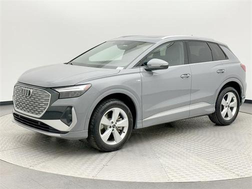 2024 Audi Q4 e-tron Premium Plus 50 quattro