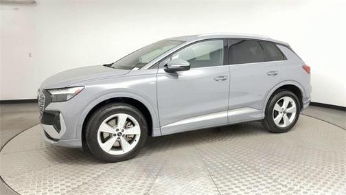 2024 Audi Q4 e-tron Premium Plus 50 quattro