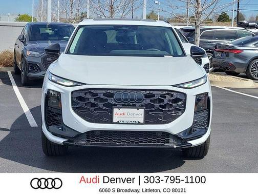 Glacier White Metallic 2026 Audi Q3 TFSI quattro S tronic