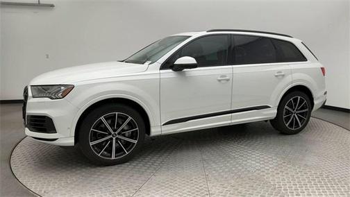 2023 Audi Q7 55 Premium Plus