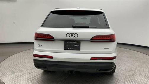 2023 Audi Q7 55 Premium Plus