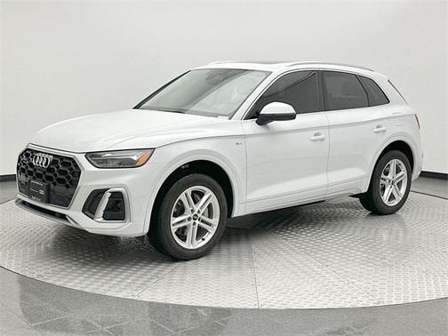 2021 Audi Q5 Premium Plus 55 TFSI e quattro S tronic