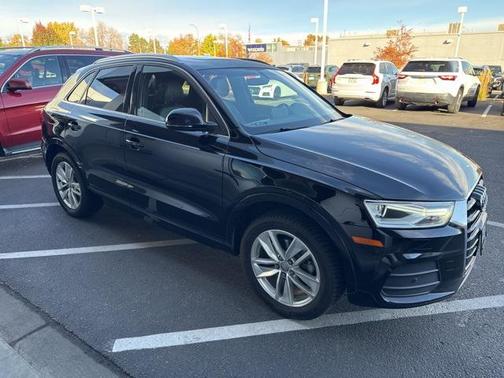 2016 Audi Q3 2.0T Premium Plus