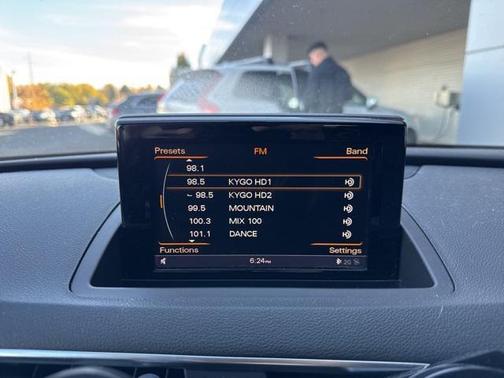 2016 Audi Q3 2.0T Premium Plus