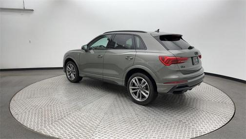2022 Audi Q3 45 S line Premium Plus