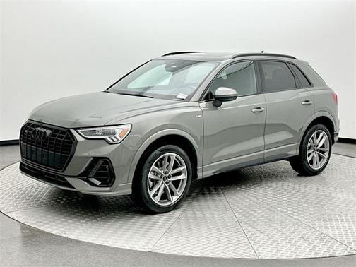 2022 Audi Q3 45 S line Premium Plus