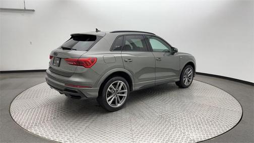 2022 Audi Q3 45 S line Premium Plus