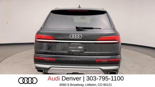 Mythos Black Metallic 2025 Audi Q7 55 Premium Plus