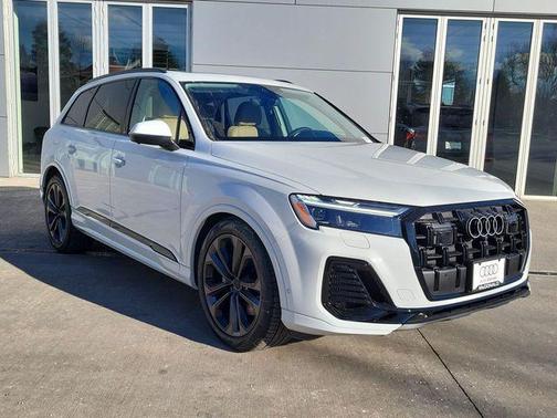 2026 Audi Q7 55 Premium Plus