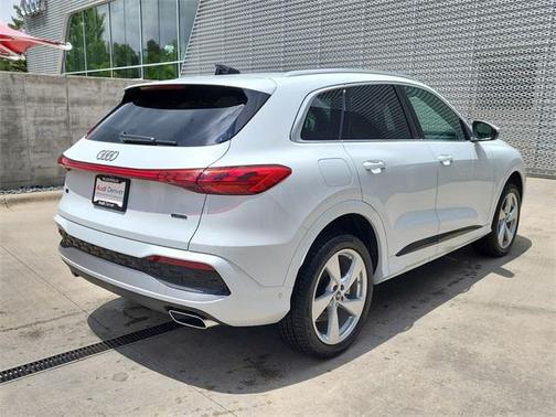 2025 Audi Q5 Premium Plus