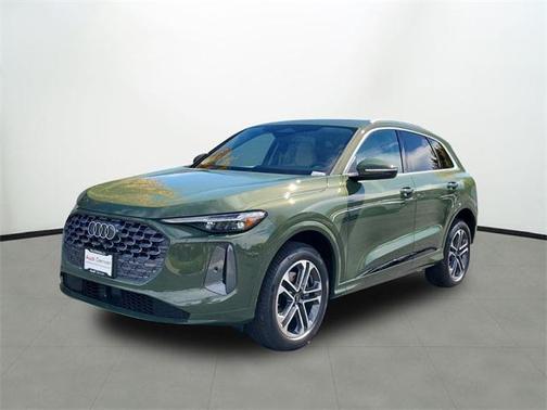 2025 Audi Q5 Premium Plus