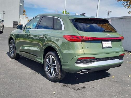 2025 Audi Q5 Premium Plus