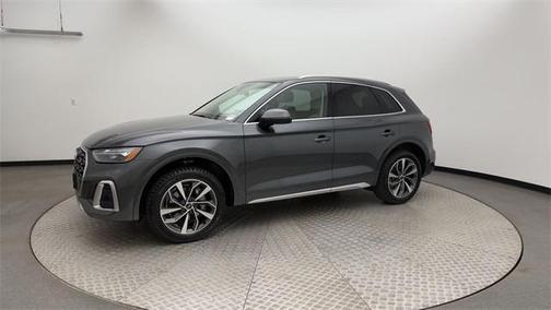 2022 Audi Q5 45 S line Premium Plus