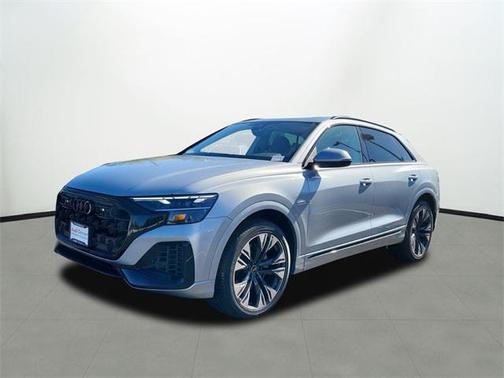 2025 Audi Q8 55 Premium
