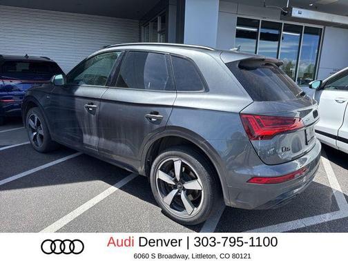 Daytona Gray Pearl Effect 2023 Audi Q5 45 S line Premium Plus