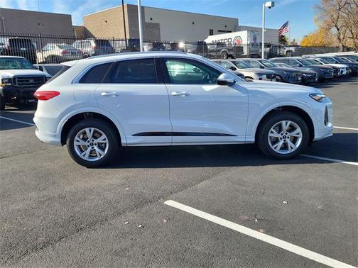 2025 Audi Q5 Premium