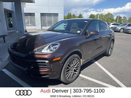 Mahogany Metallic 2023 Porsche Cayenne Cayenne