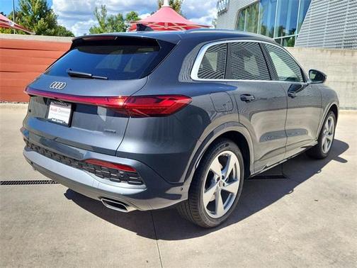 2025 Audi Q5 Prestige