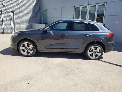 2025 Audi Q5 Prestige