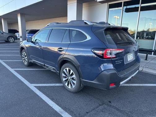 2025 Subaru Outback Touring XT