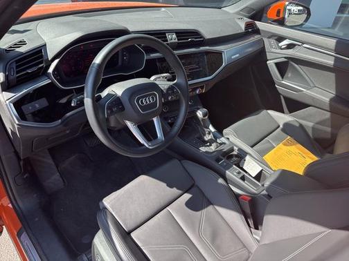 2024 Audi Q3 45 S line Premium Plus