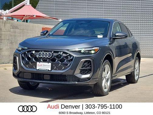 Tambora Gray Metallic 2026 Audi Q5 Sportback Premium Plus TFSI quattro S tronic