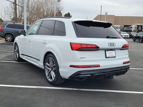 2026 Audi Q7 55 Prestige