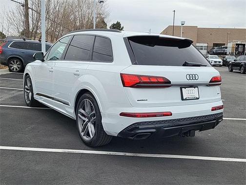 2026 Audi Q7 55 Prestige
